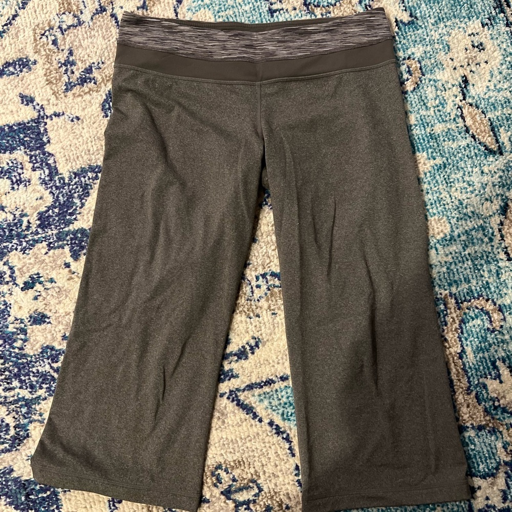 Lululemon Crop Yoga Pants